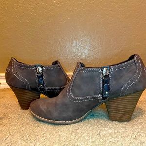 Brown leather booties by Dr. Scholls. Size 6